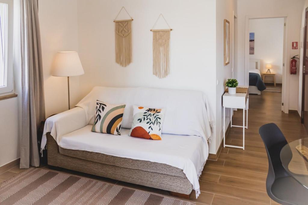 Lovely & Bright Renovated Apt. W/ Balcony In Lagos Extérieur photo