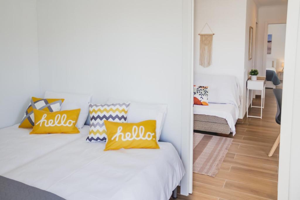Lovely & Bright Renovated Apt. W/ Balcony In Lagos Extérieur photo